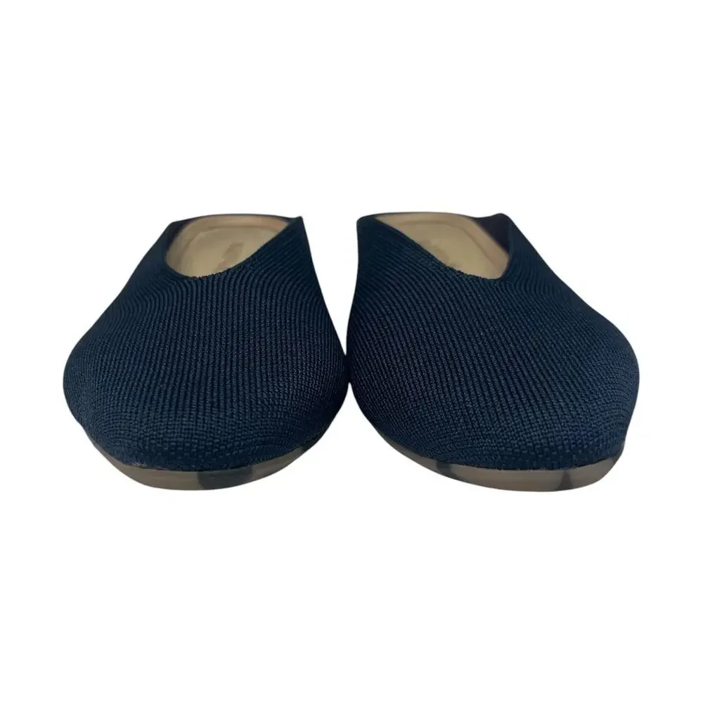 Rothys The Point Shoe Womens 7.5 Navy Knit Pointed Toe Mule Flats Washable Chic